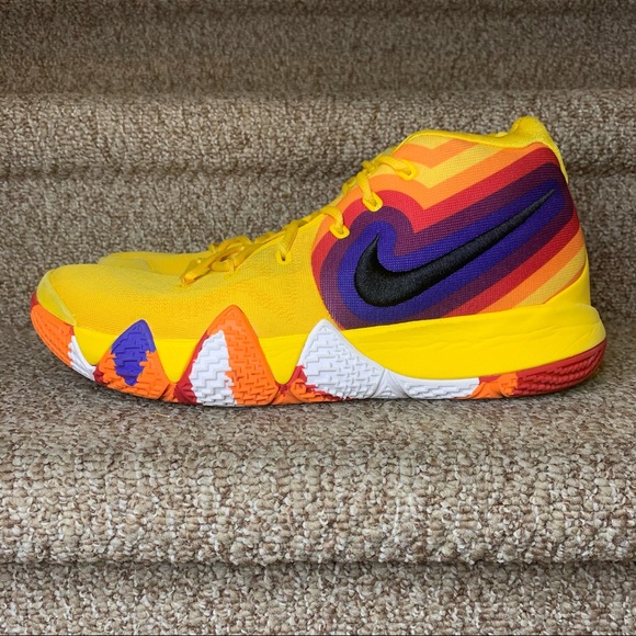 kyrie 4 70s pack